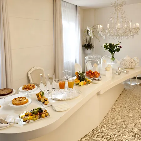 Eurostars Boutique Hotel 4*