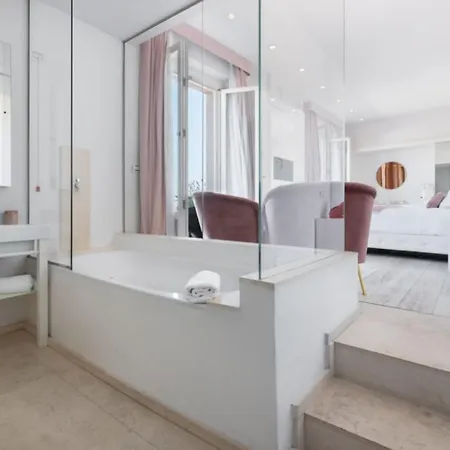 Eurostars Boutique Hotel 4*