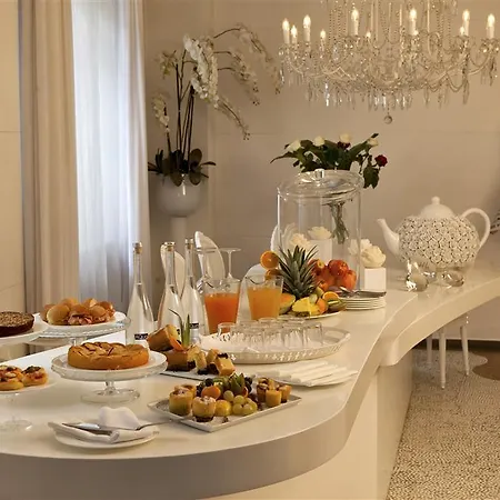 Eurostars Boutique Hotel 4*
